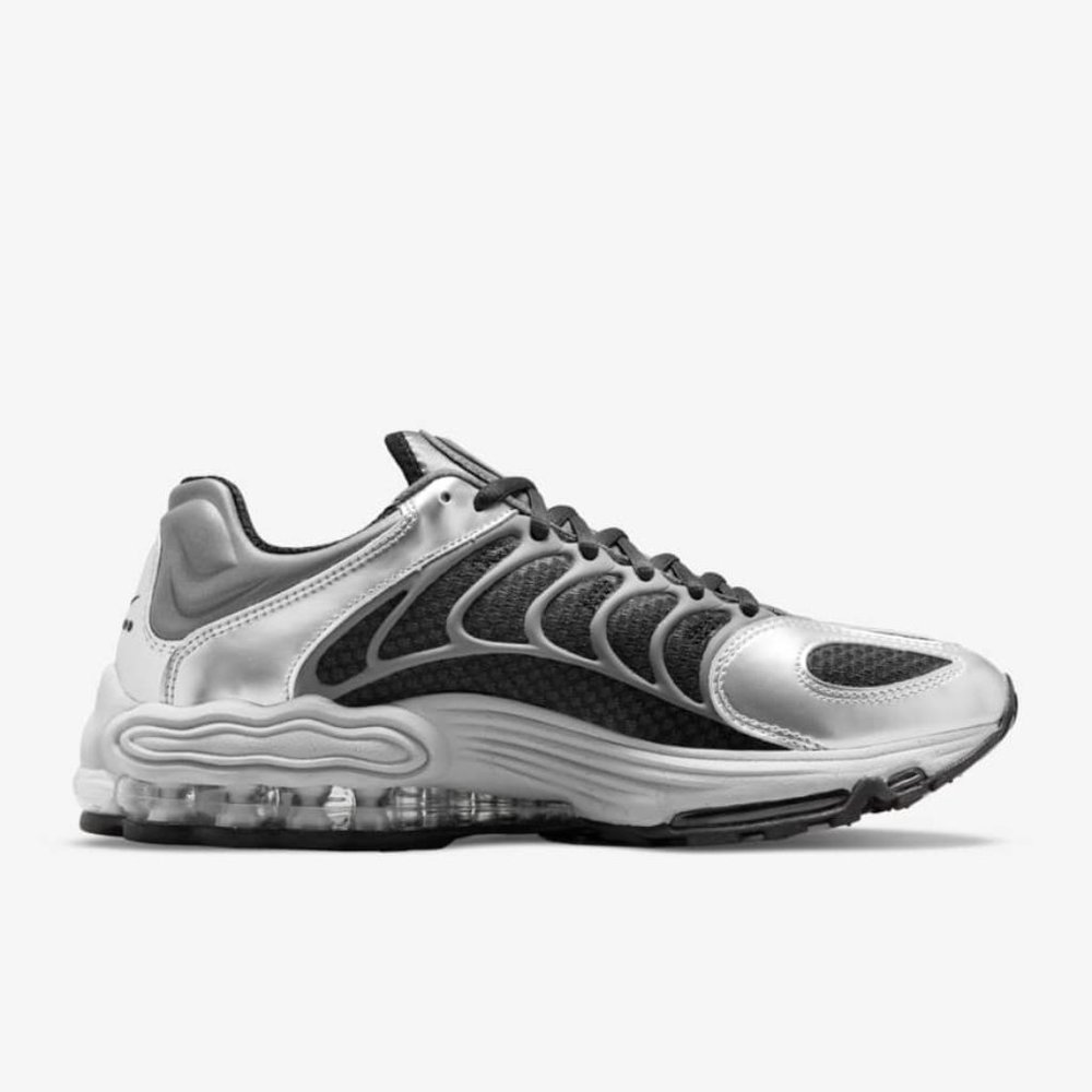 Nike Air Tuned Max - Picture 4 of 16